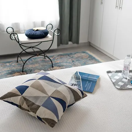 Beautiful Neoclassical House In Rhodes Town فيلة Rhodes City