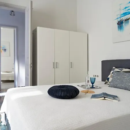 فيلة Beautiful Neoclassical House In Rhodes Town