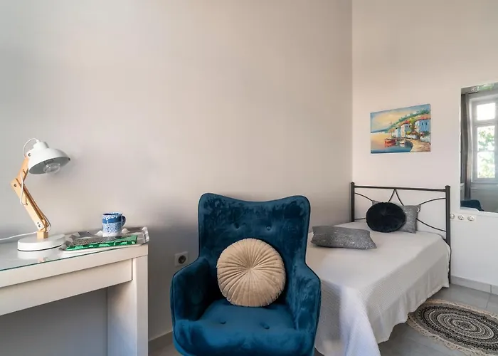 Beautiful Neoclassical House In Rhodes Town *