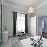 Beautiful Neoclassical House In Rhodes Town ヴィラ Rhodes City