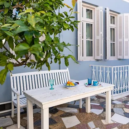 Beautiful Neoclassical House In Rhodes Town Willa Rhodes City