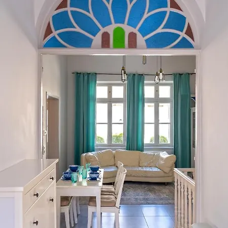 Βίλα Beautiful Neoclassical House In Rhodes Town Rhodes City