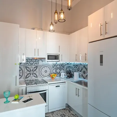 Beautiful Neoclassical House In Rhodes Town * Rhodes City